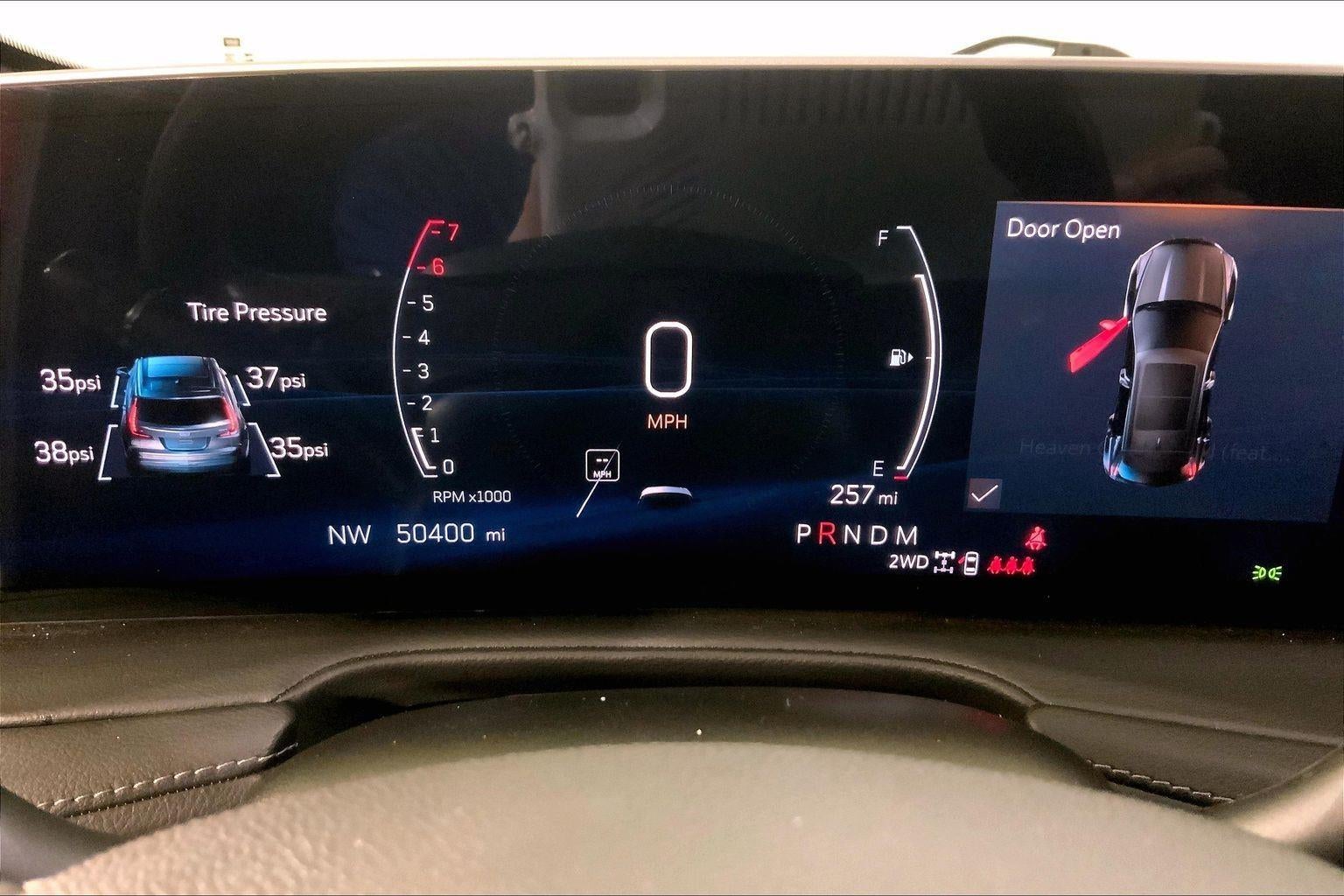 2024 Cadillac XT4 Premium Luxury