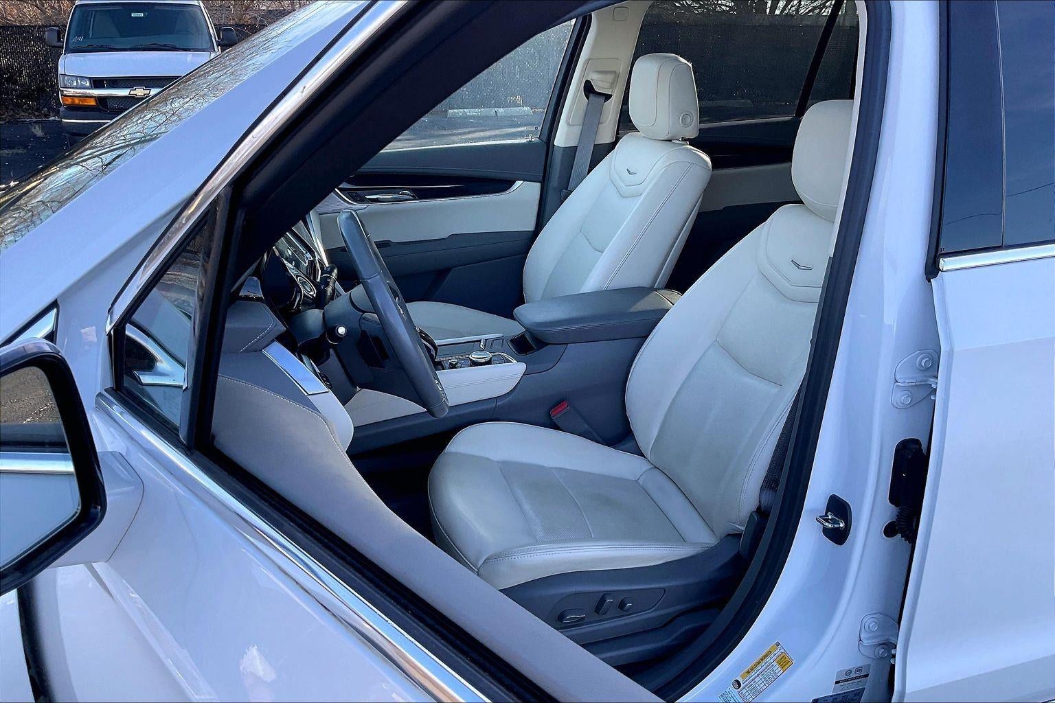 2024 Cadillac XT6 Premium Luxury