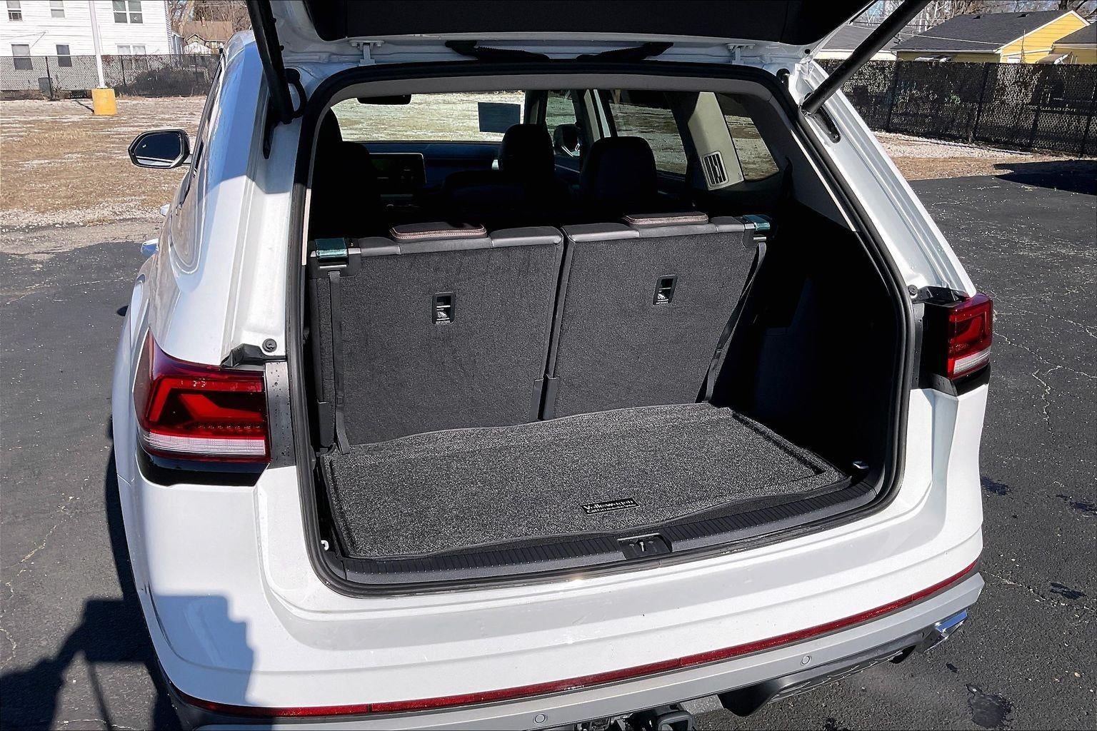 2025 Volkswagen Atlas 2.0T Peak Edition