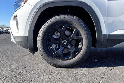 2025 Volkswagen Atlas 2.0T Peak Edition