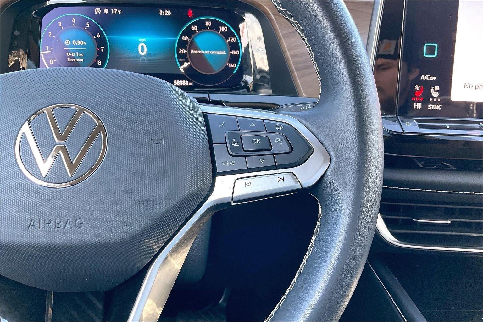 2024 Volkswagen Atlas 2.0T SE w/Technology