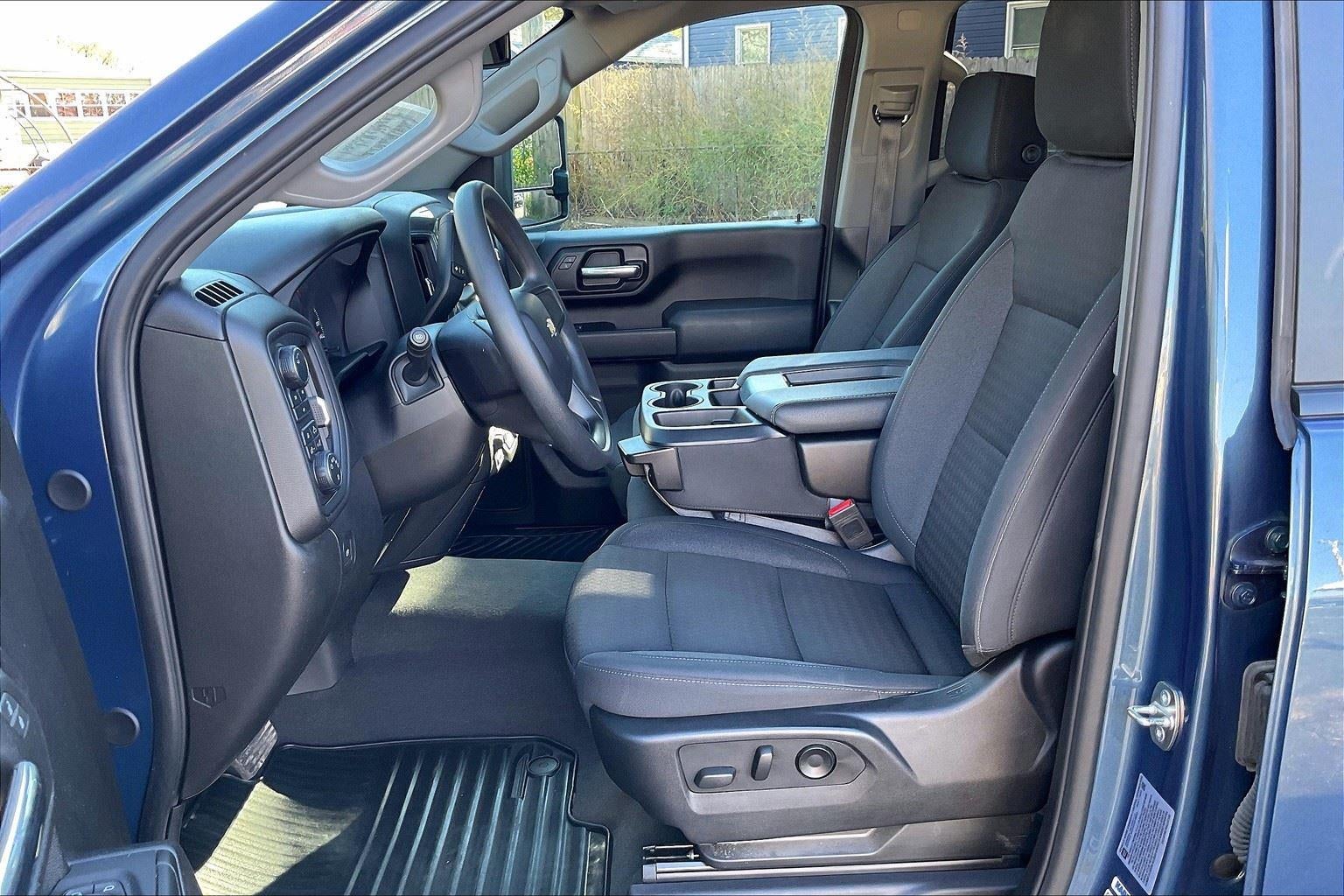 2024 Chevrolet Silverado 2500 HD Custom