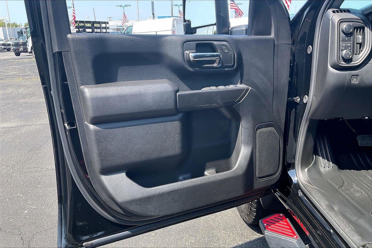 2024 Chevrolet Silverado 2500 HD Custom