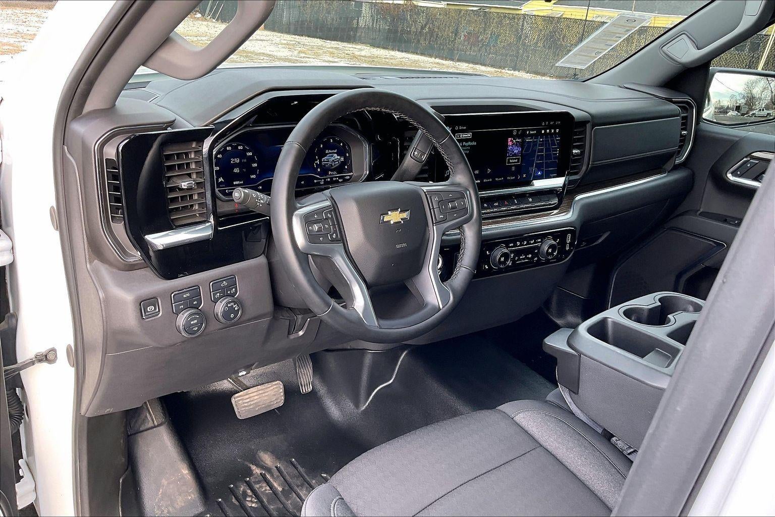 2024 Chevrolet Silverado 1500 LT