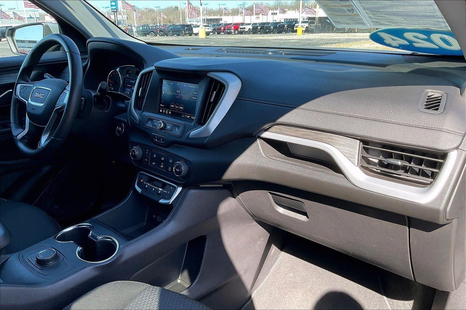 2024 GMC Terrain SLE