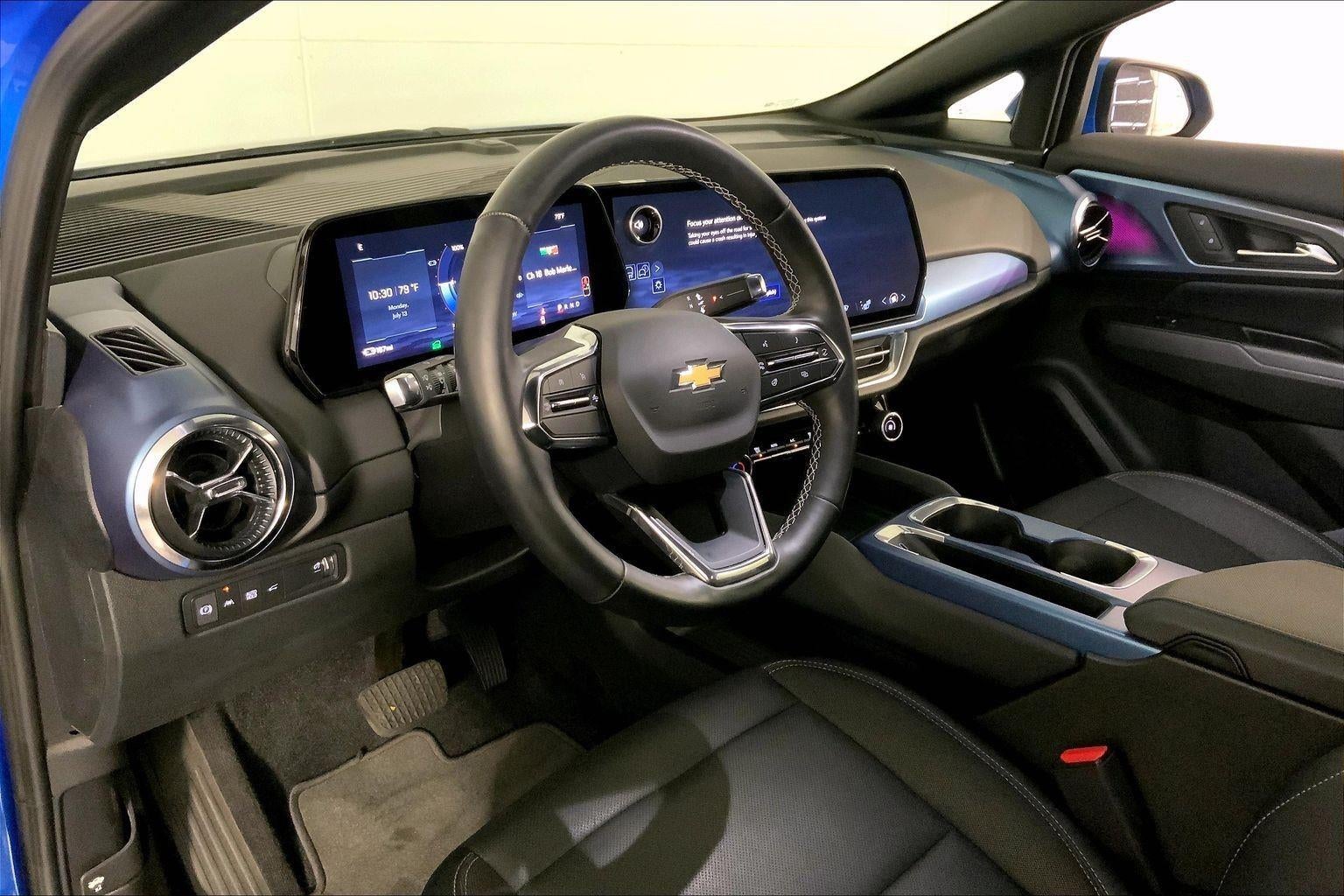 2025 Chevrolet Equinox EV LT