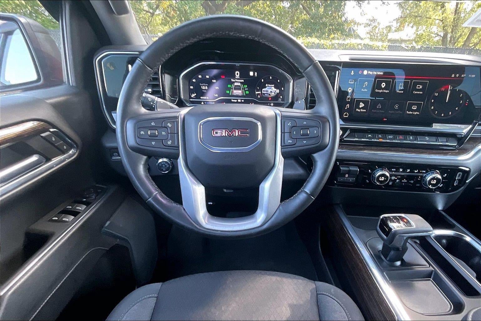 2024 GMC Sierra 1500 Elevation