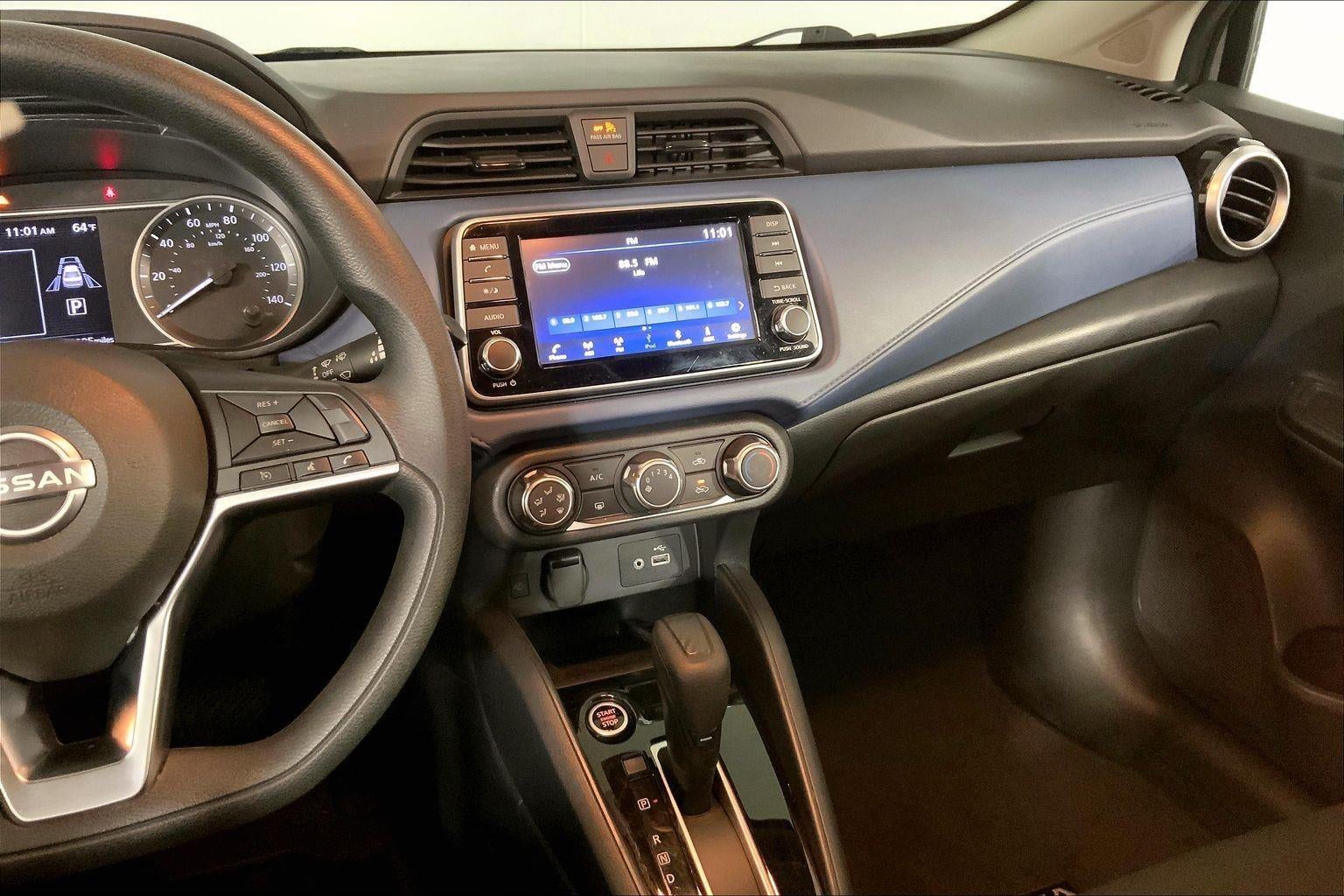 2025 Nissan Versa SV