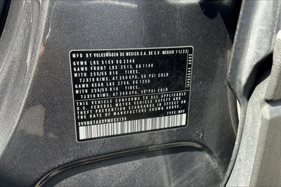 2023 Volkswagen Tiguan SE
