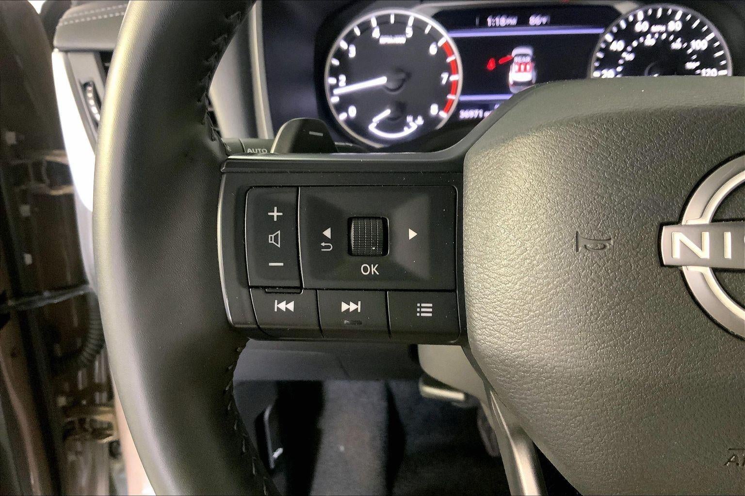 2025 Nissan Rogue SV