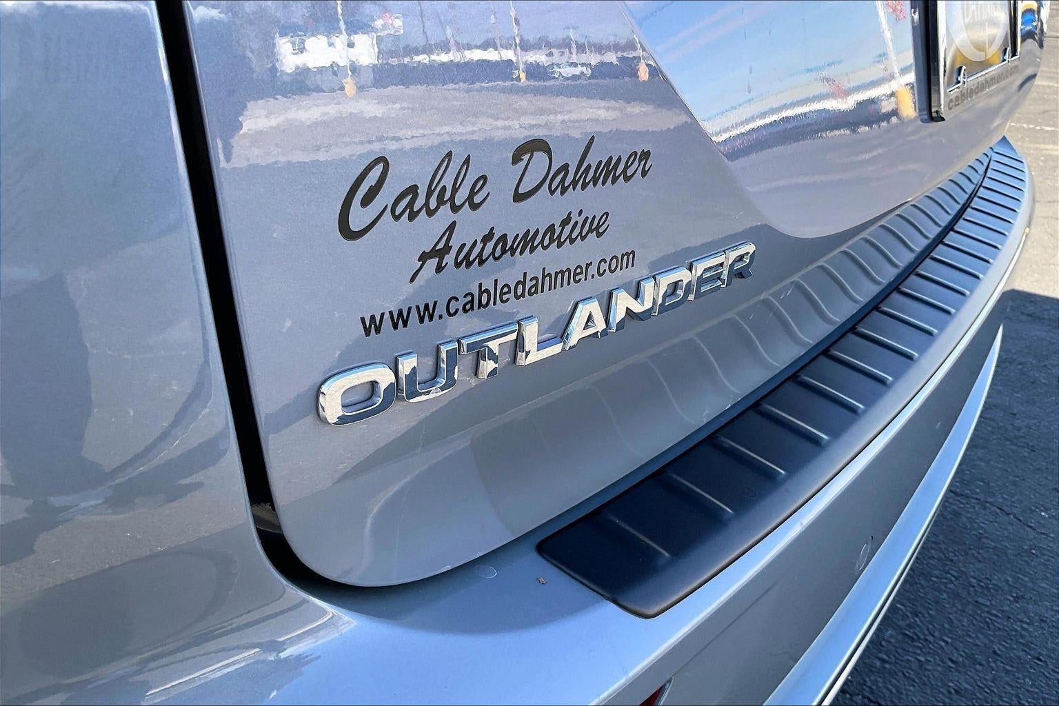 2025 Mitsubishi Outlander SEL