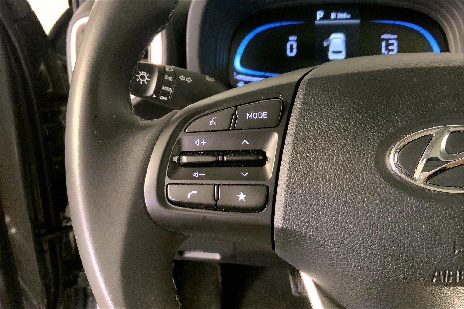 2025 Hyundai Venue SEL