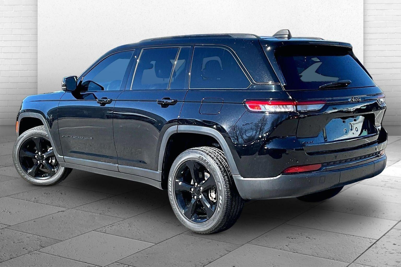 2023 Jeep Grand Cherokee Altitude