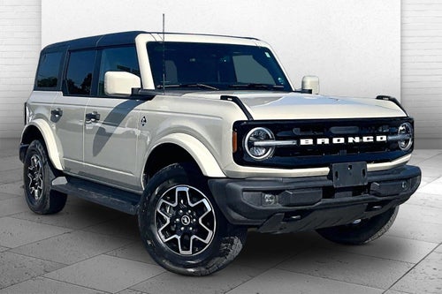 2026 Ford Bronco Outer Banks