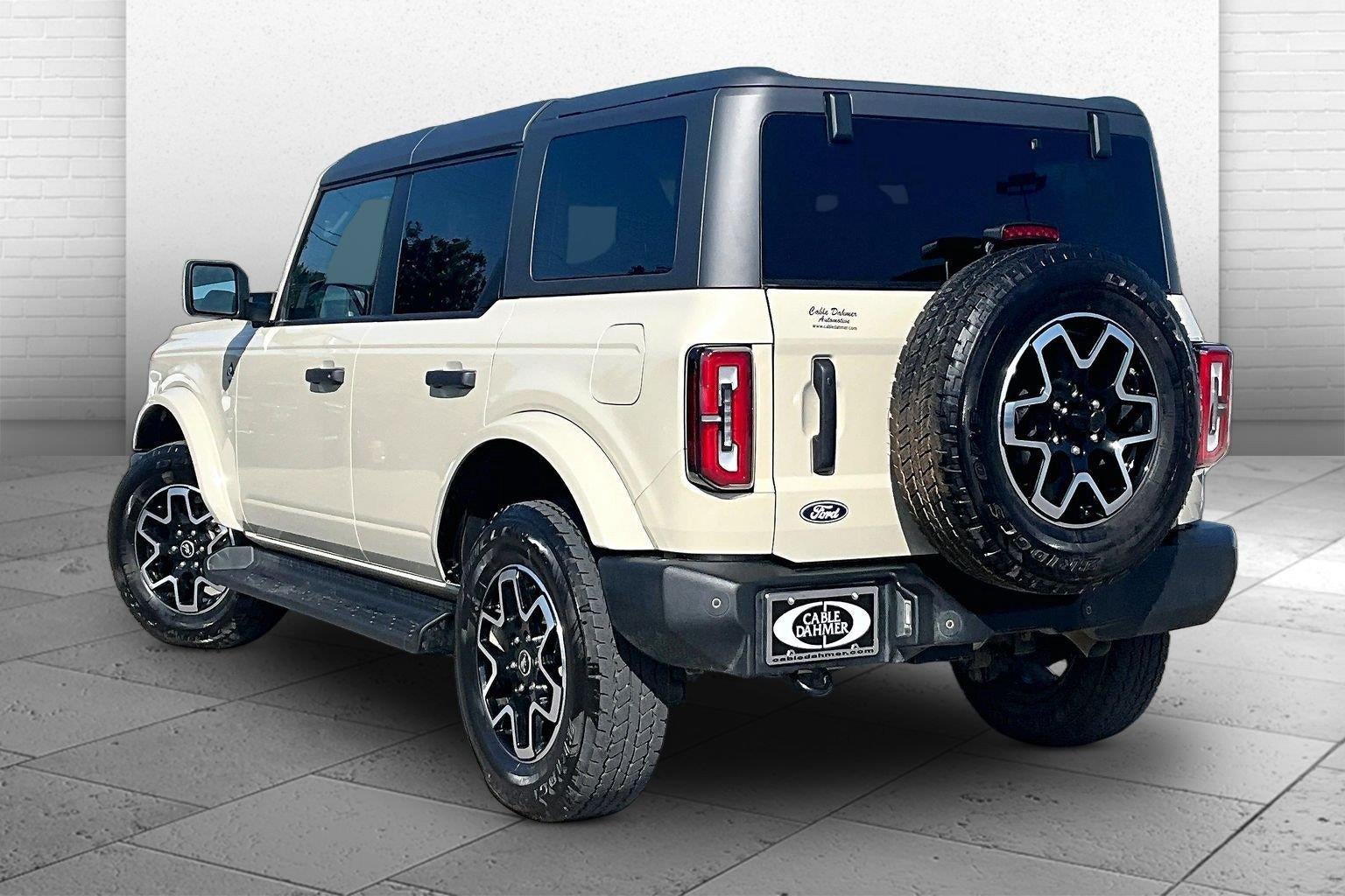 2026 Ford Bronco Outer Banks