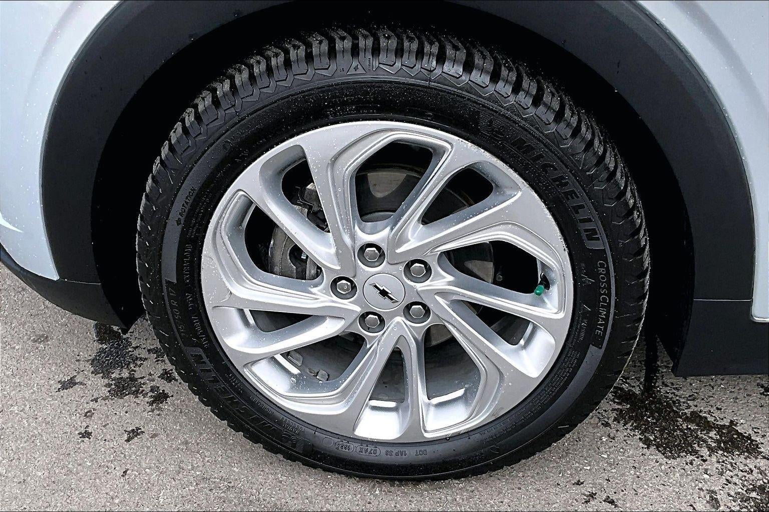 2023 Chevrolet Bolt EUV LT