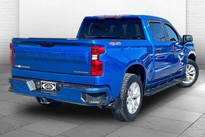2022 Chevrolet Silverado 1500 Custom
