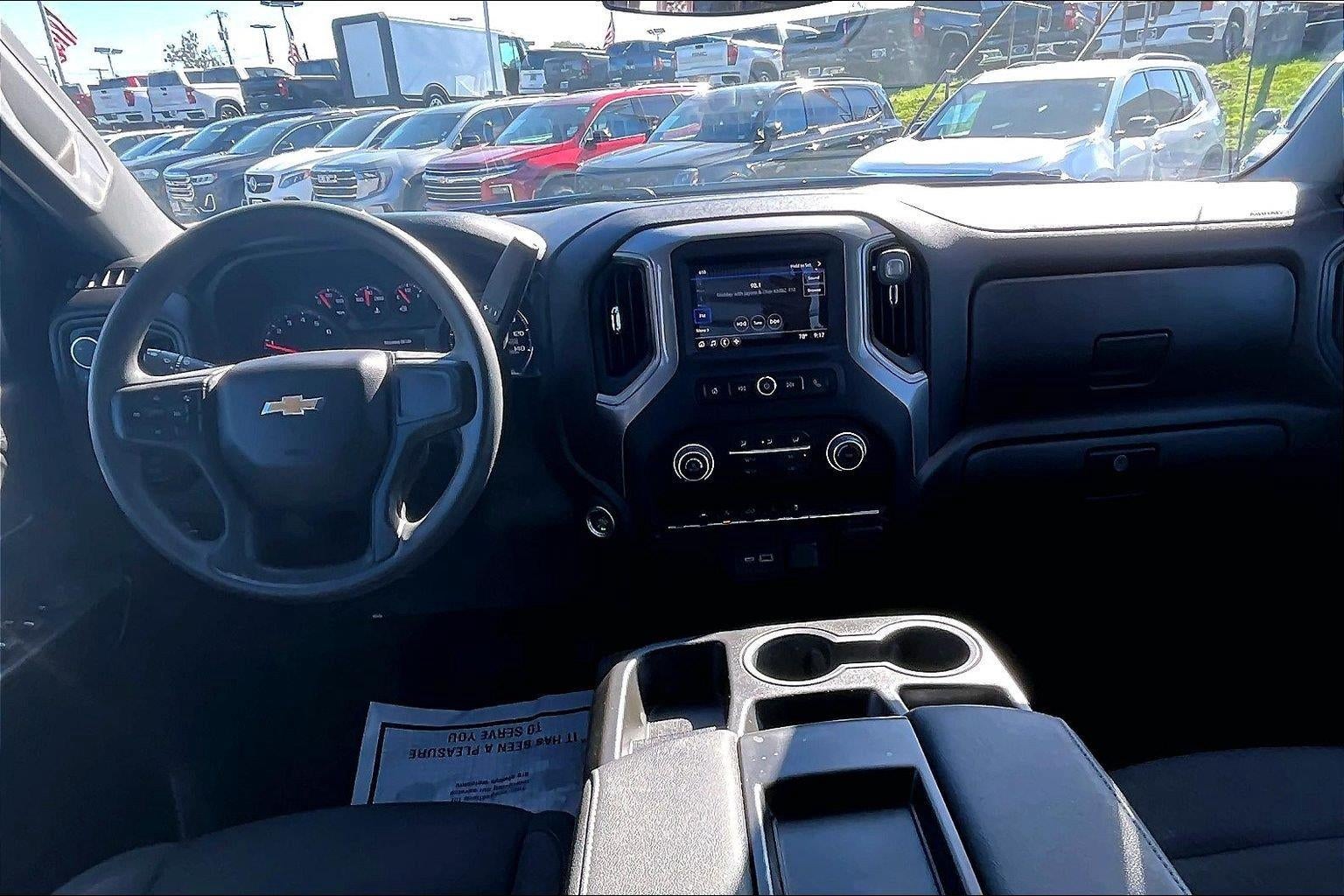 2022 Chevrolet Silverado 1500 Custom