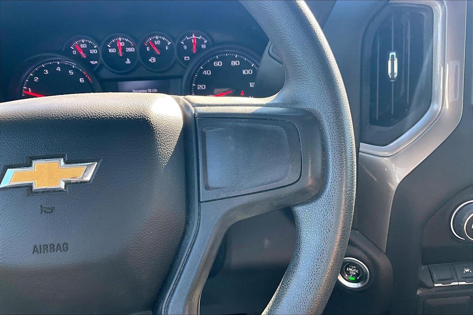2022 Chevrolet Silverado 1500 Custom