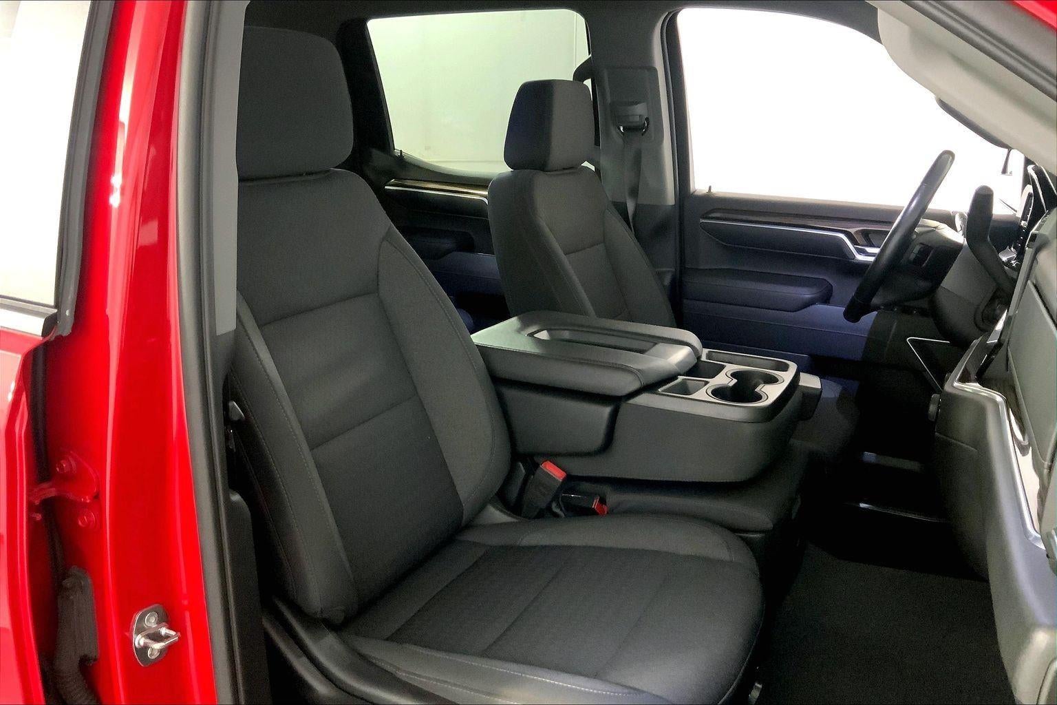 2022 Chevrolet Silverado 1500 LT (2FL)