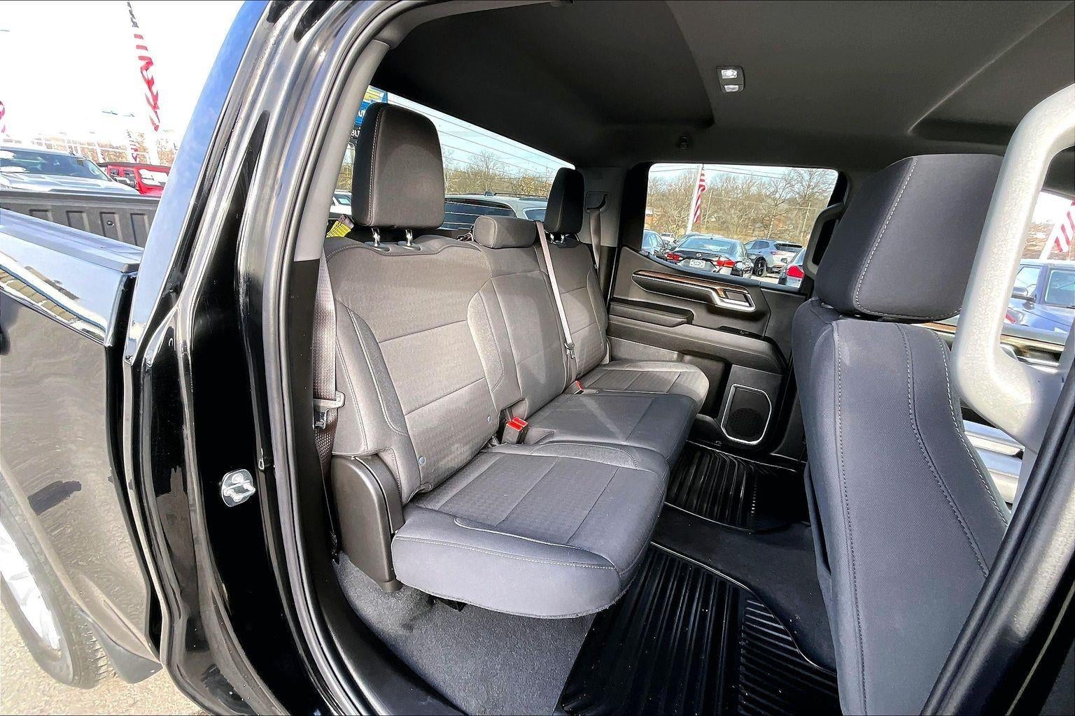 2024 Chevrolet Silverado 1500 LT (2FL)