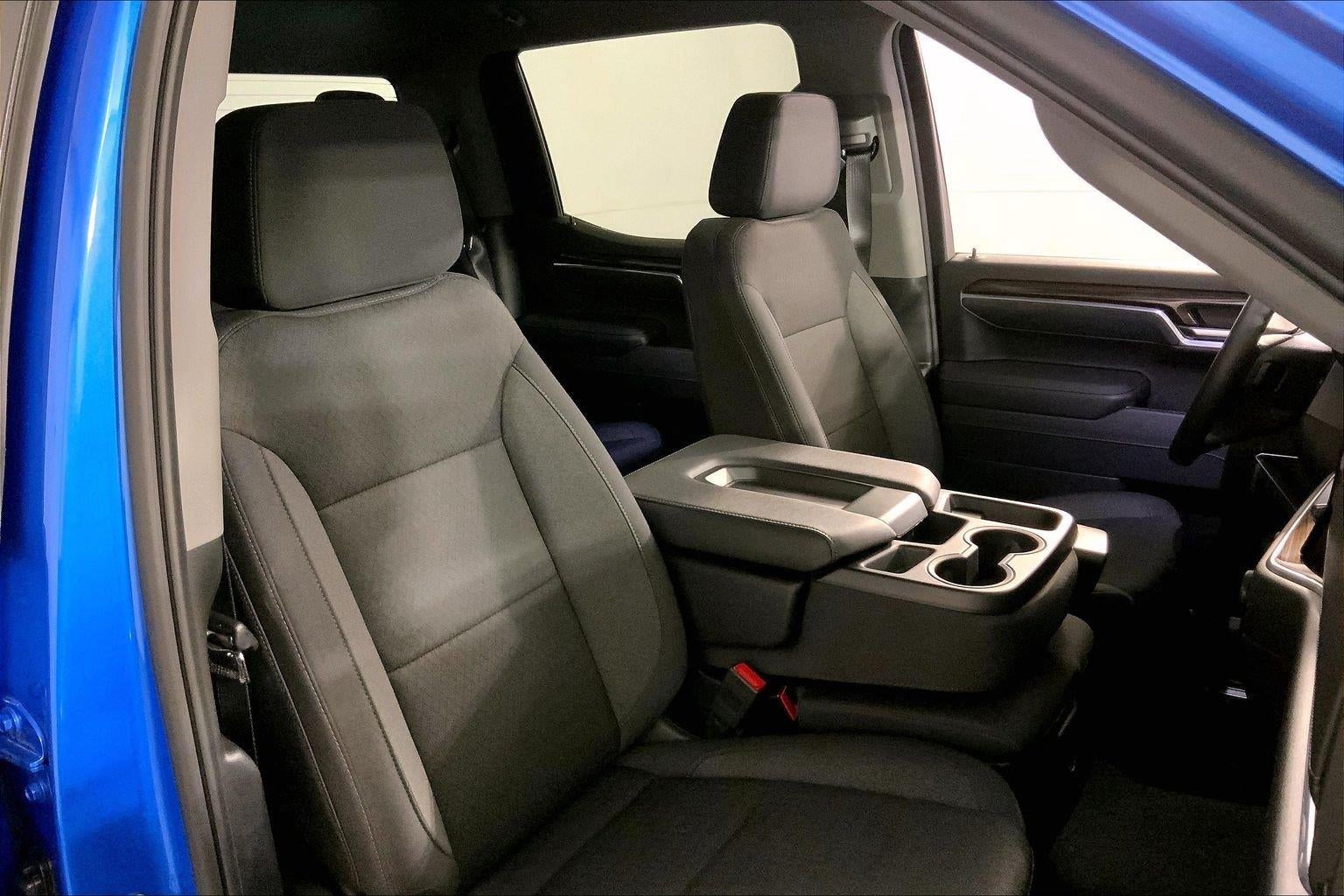 2025 Chevrolet Silverado 1500 LT (2FL)