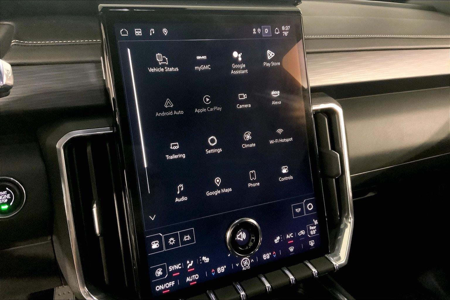 2025 GMC Acadia Elevation