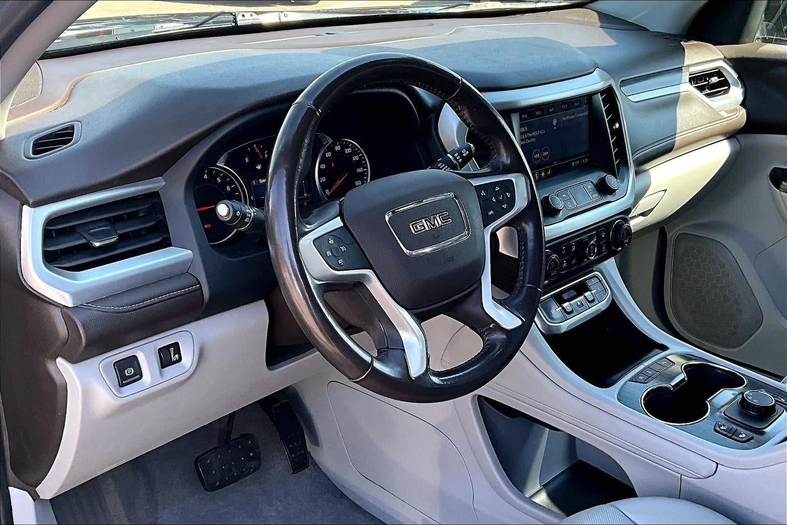 2020 GMC Acadia SLT