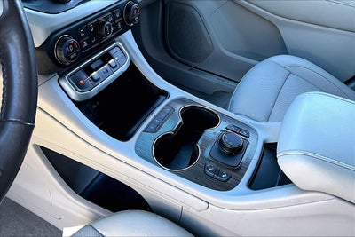2020 GMC Acadia SLT