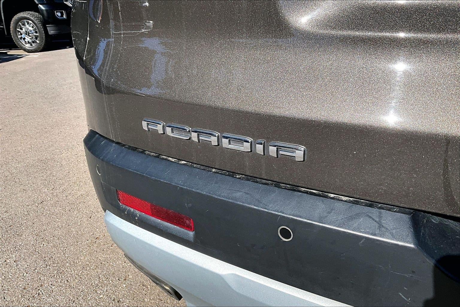 2020 GMC Acadia SLT