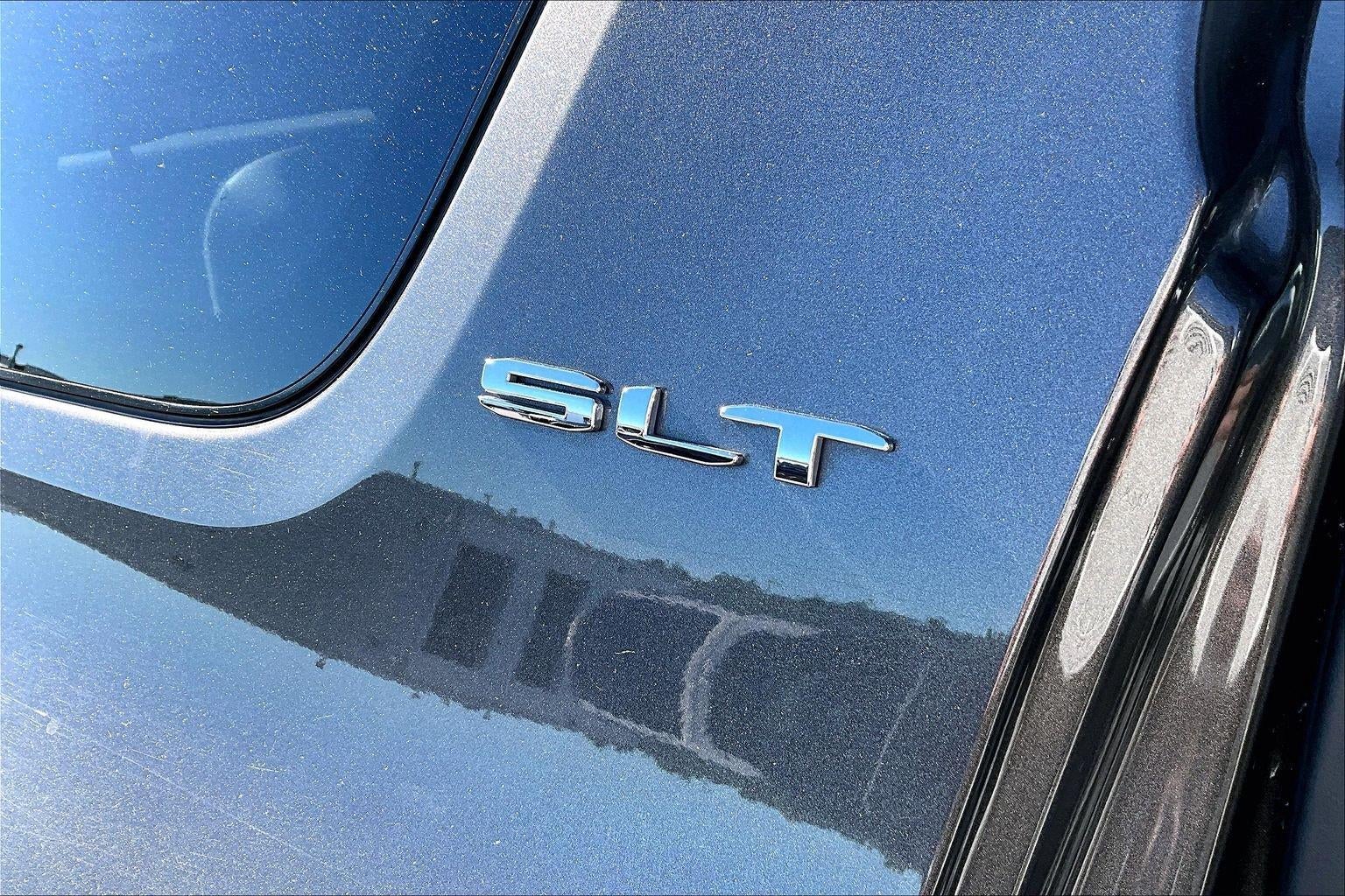 2020 GMC Acadia SLT
