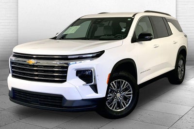 2025 Chevrolet Traverse LT