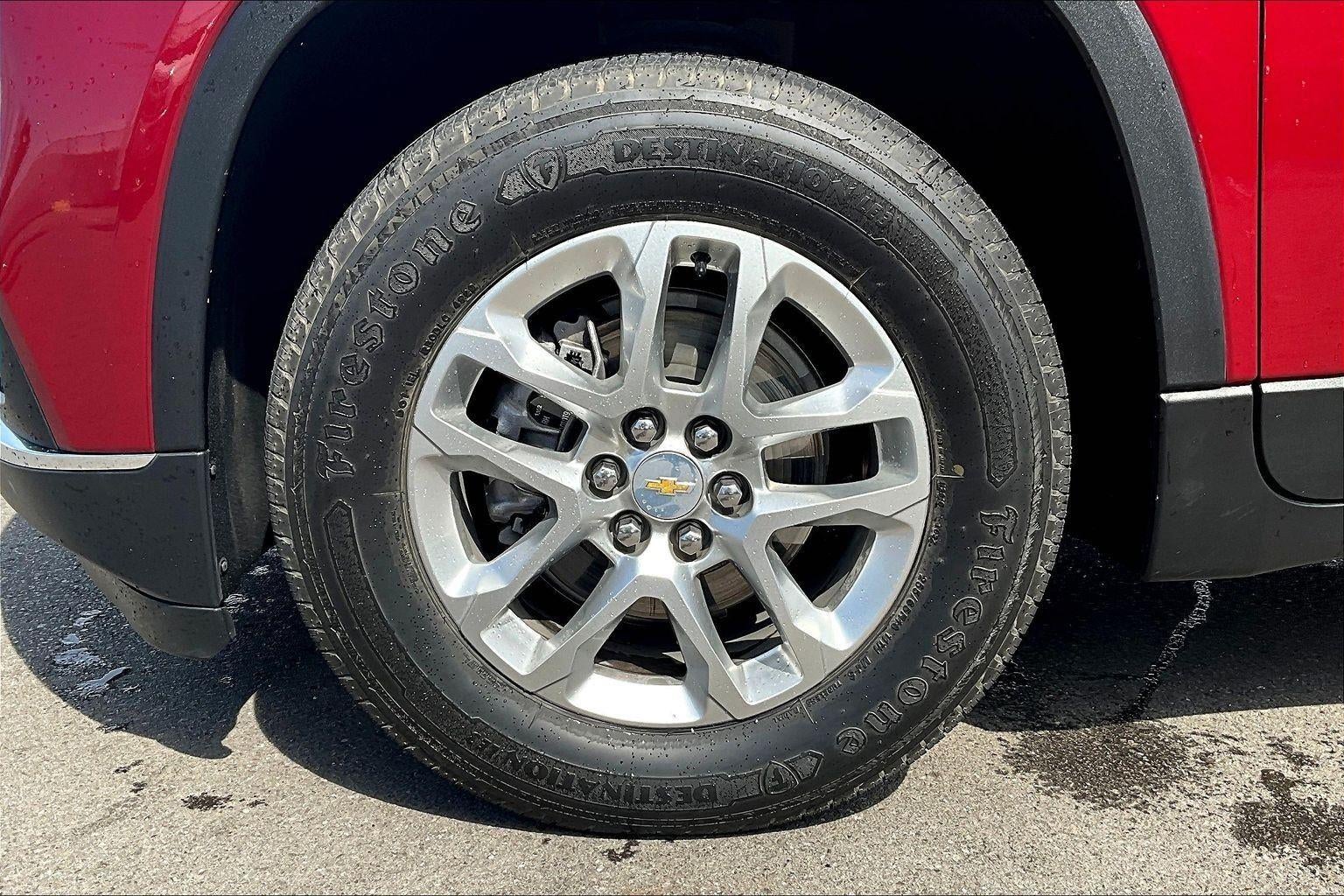 2021 Chevrolet Traverse LT Leather