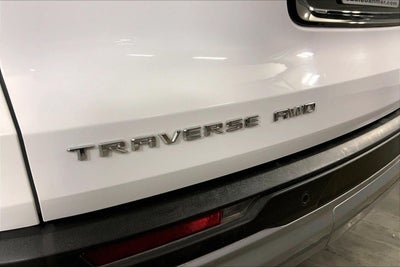 2024 Chevrolet Traverse LT