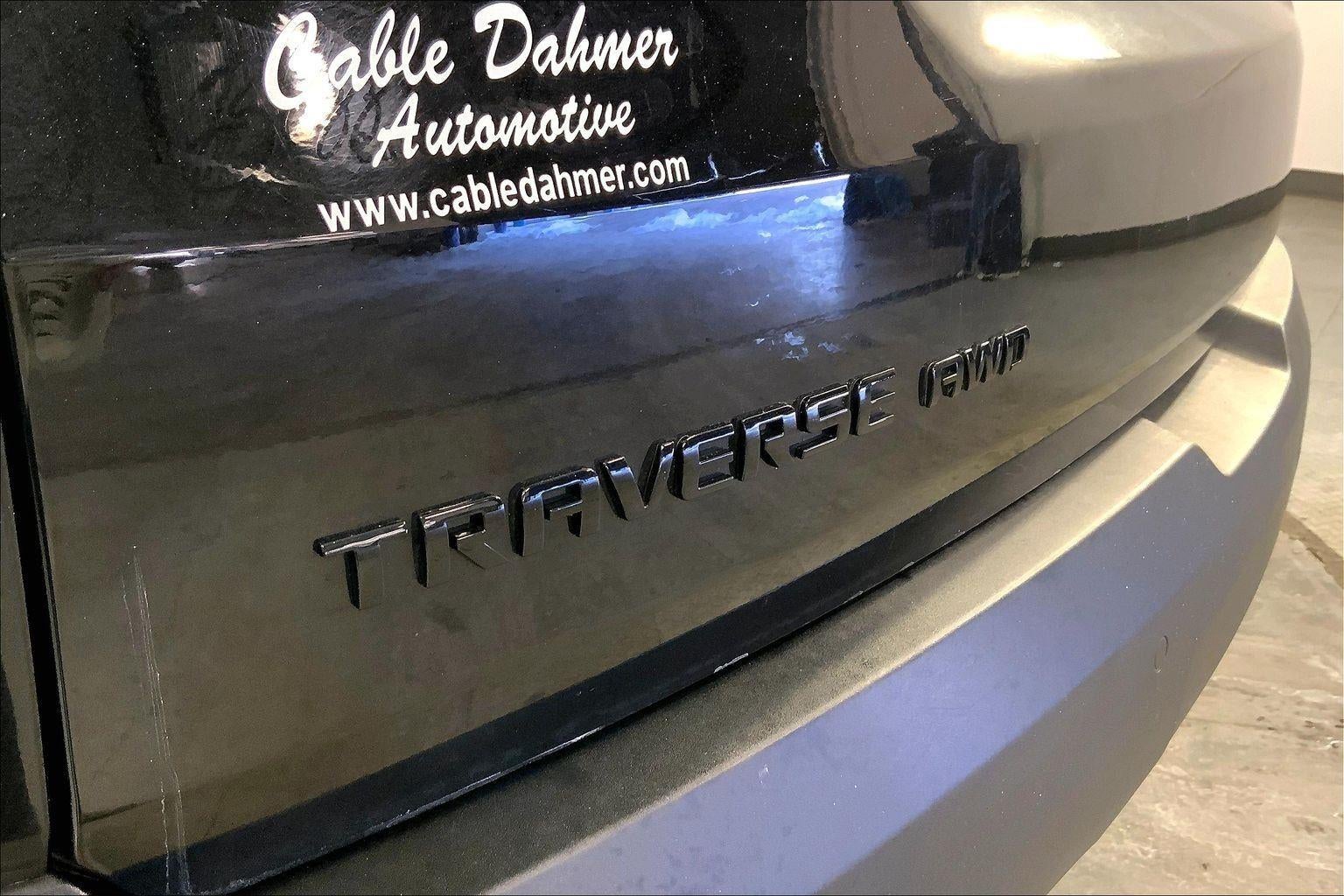 2023 Chevrolet Traverse LT Cloth