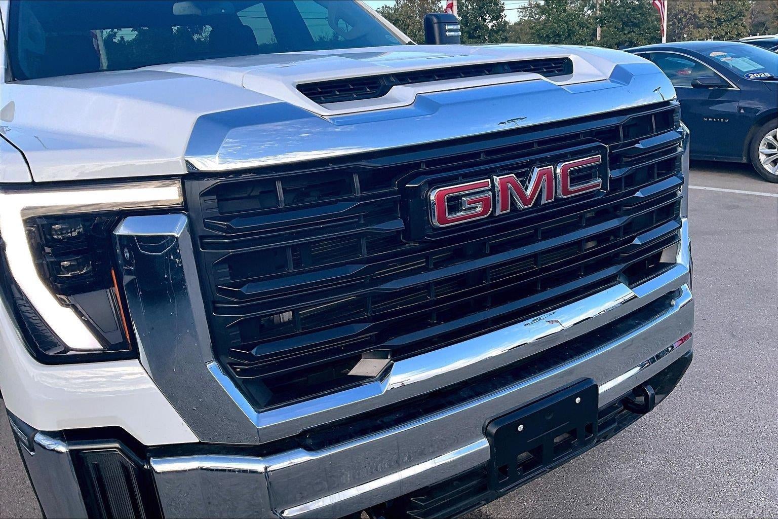 2024 GMC Sierra 2500 HD Pro