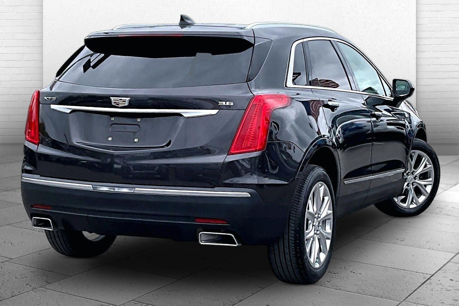 2017 Cadillac XT5 Luxury FWD