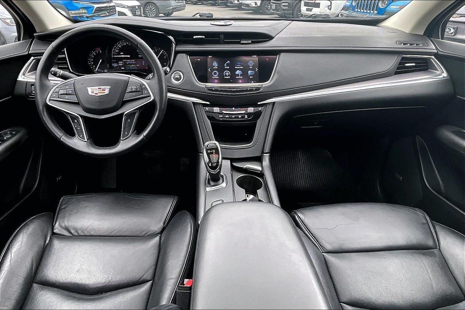 2017 Cadillac XT5 Luxury FWD