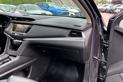 2017 Cadillac XT5 Luxury FWD