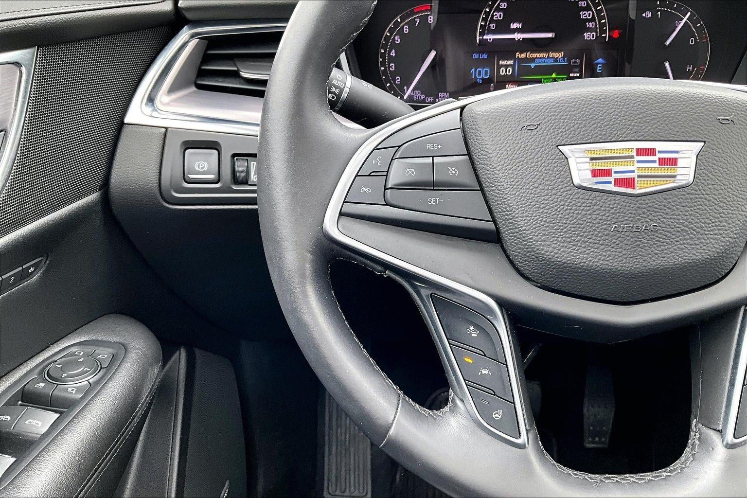 2017 Cadillac XT5 Luxury FWD