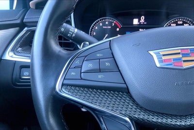 2022 Cadillac XT5 Sport