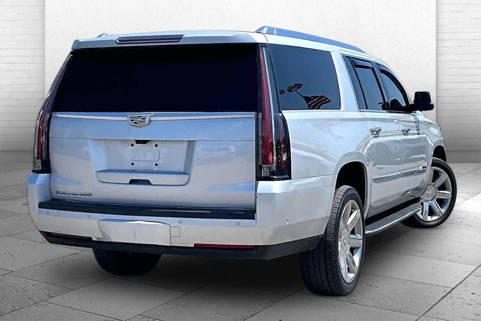 2020 Cadillac Escalade ESV Luxury