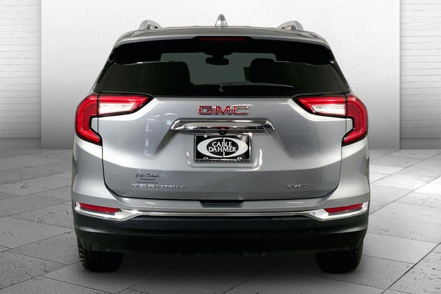 2024 GMC Terrain SLT