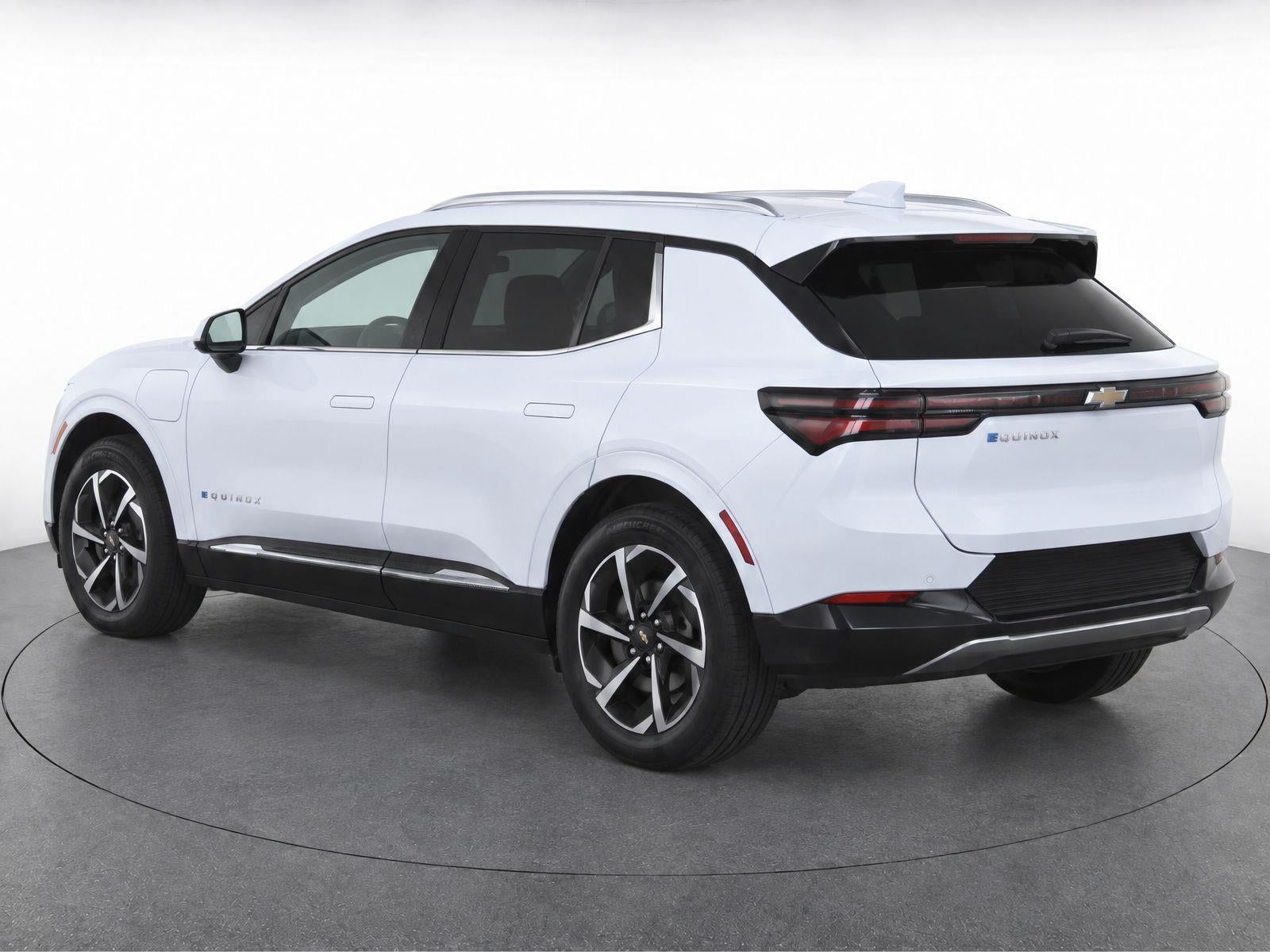 2024 Chevrolet Equinox EV 2LT