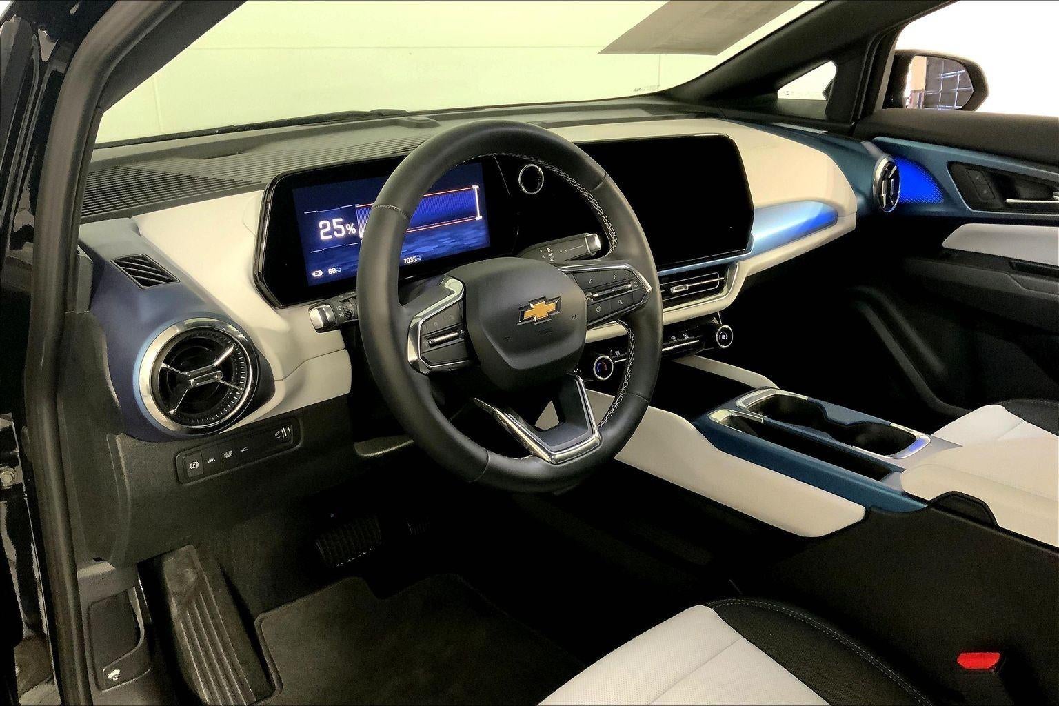 2025 Chevrolet Equinox EV LT