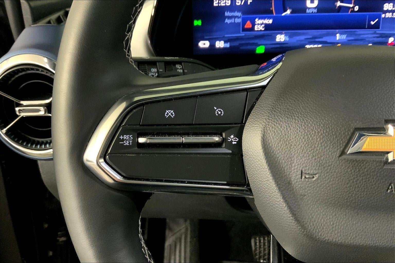 2025 Chevrolet Equinox EV LT