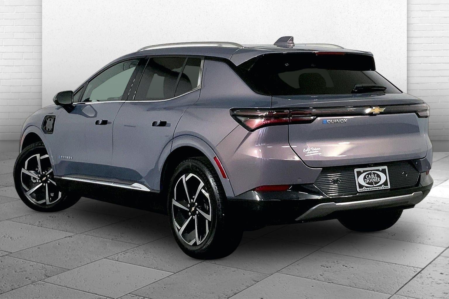 2025 Chevrolet Equinox EV LT