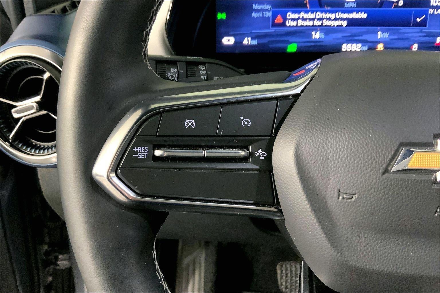 2025 Chevrolet Equinox EV LT