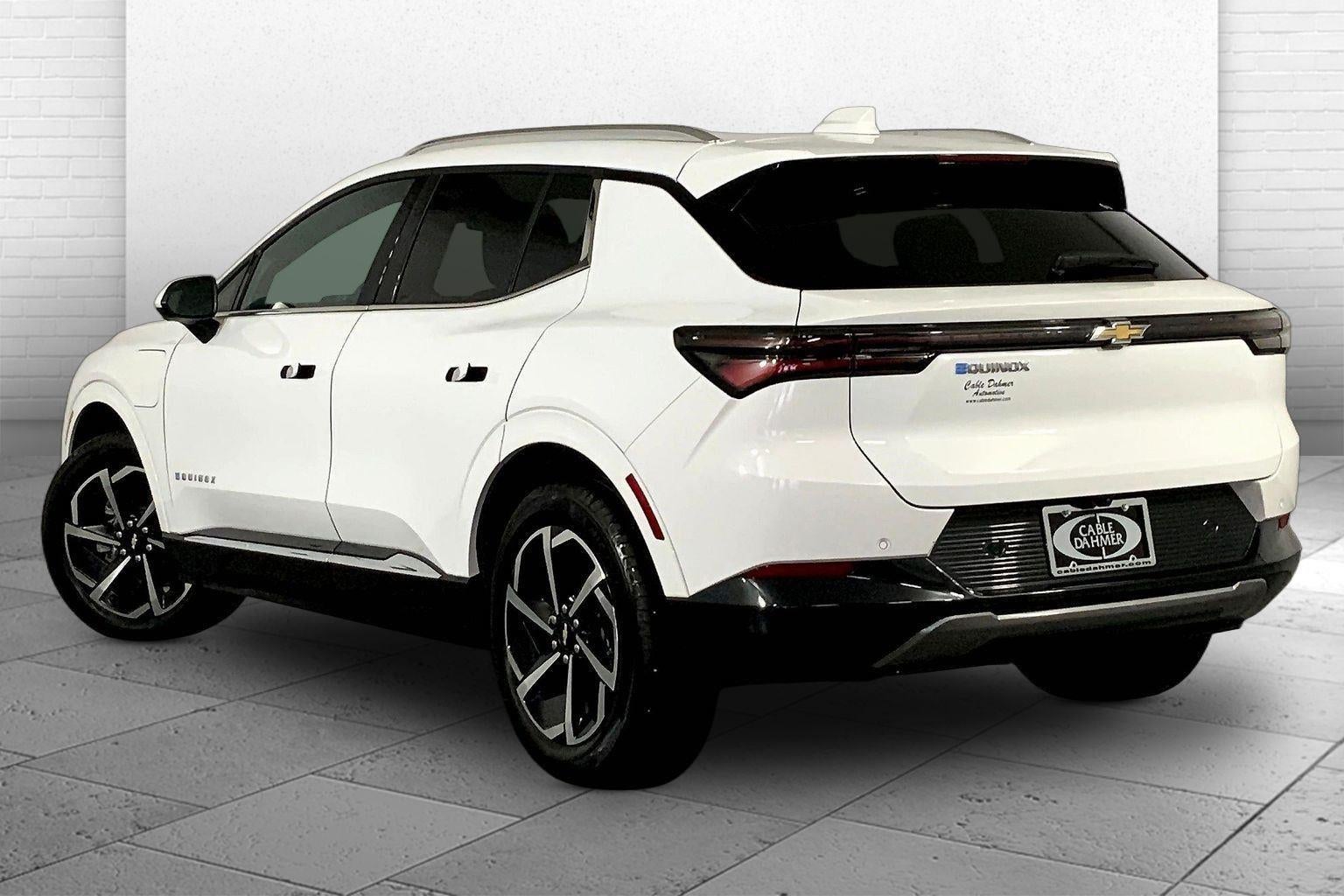 2025 Chevrolet Equinox EV LT