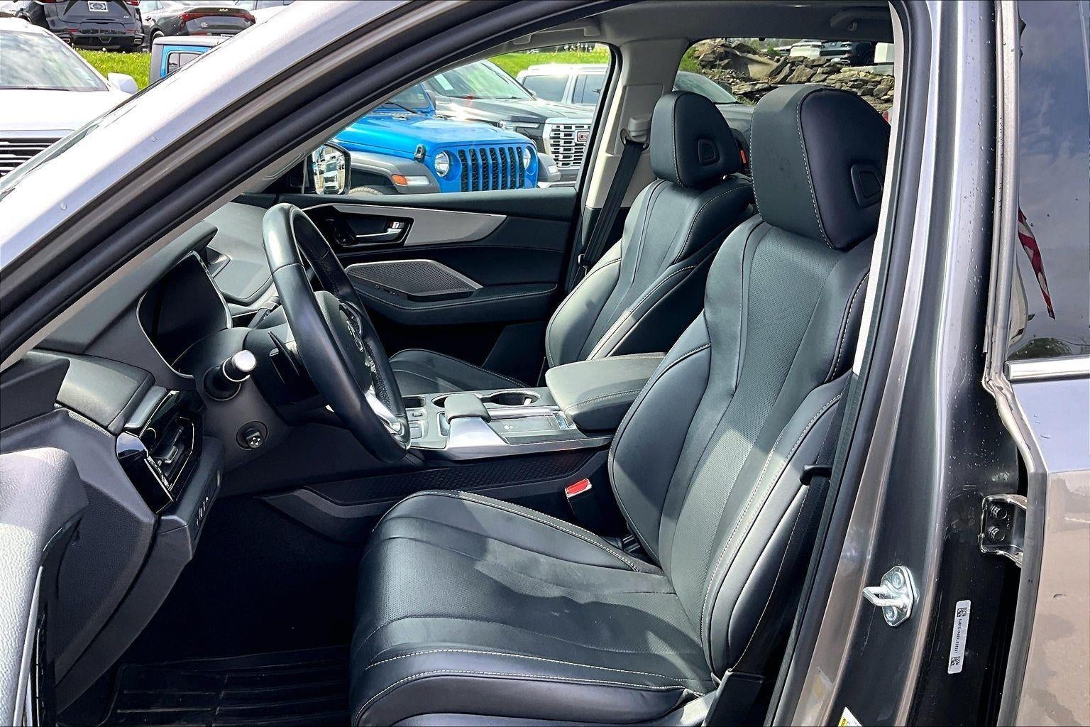 2024 Acura MDX w/Technology Package